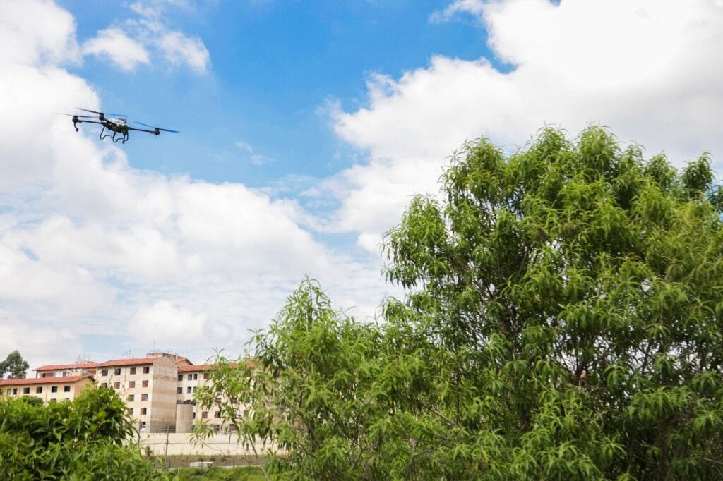 Itapevi usa super drone para reforçar o combate à dengue
