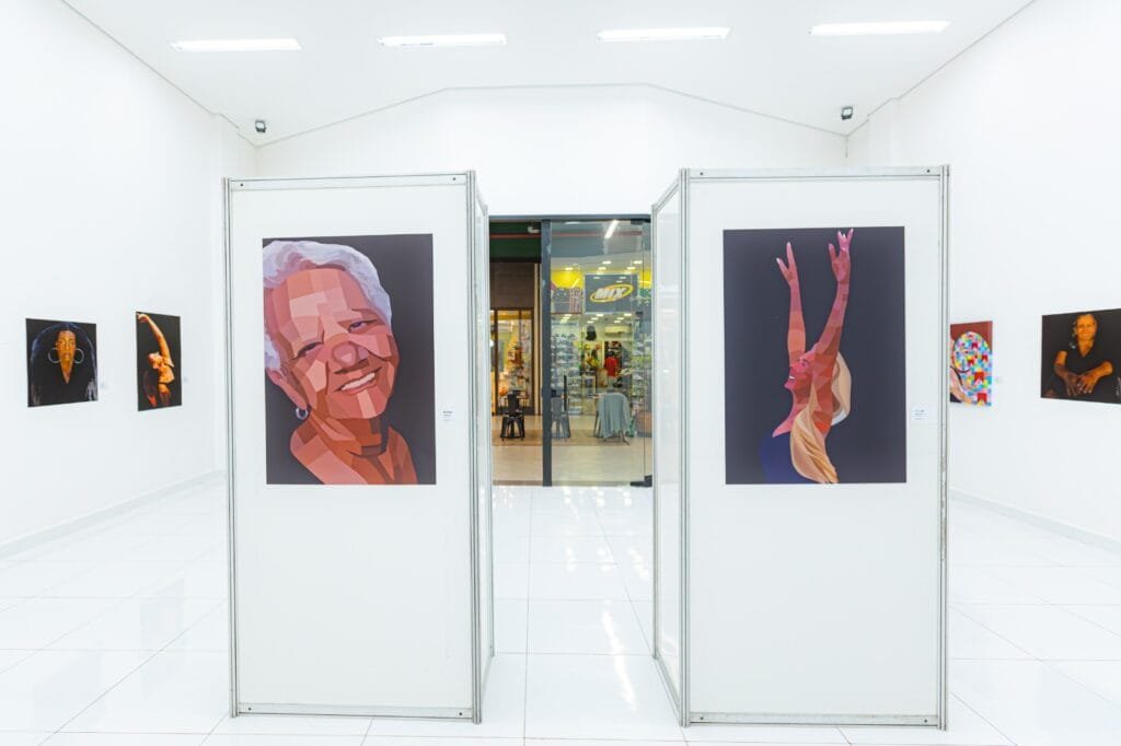 Musas Modernas Exposição gratuita de Lu Lupi no Ita Shopping Centro