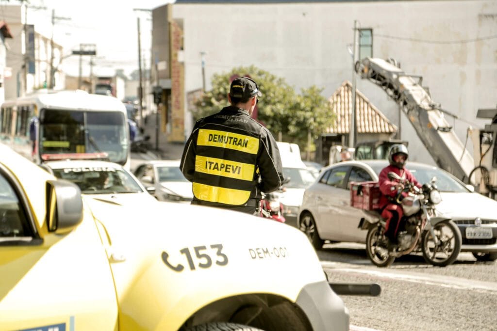 agentes-de-transito-em-evento-em-itapevi